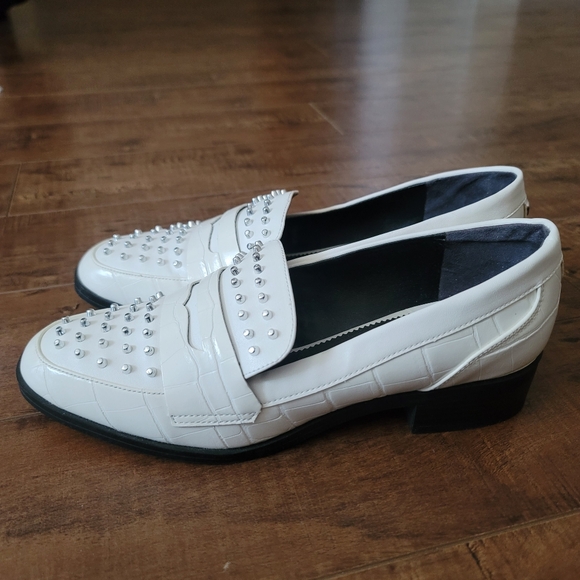 Circus by Sam Edelman Loafers Flats Croc Embossed Studs White Size 9 - Picture 6 of 12